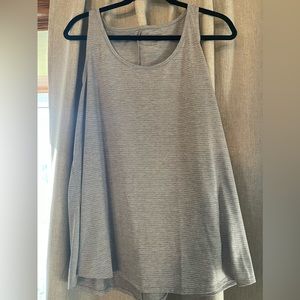 Maurice’s work out tank